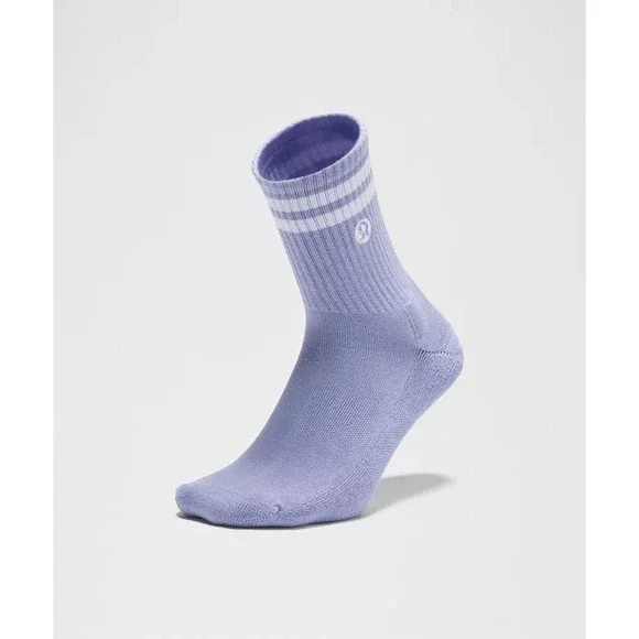 Lululemon Unisex Daily Essential Quarter Socks Stripe Lavender Size L - Picture 3 of 7